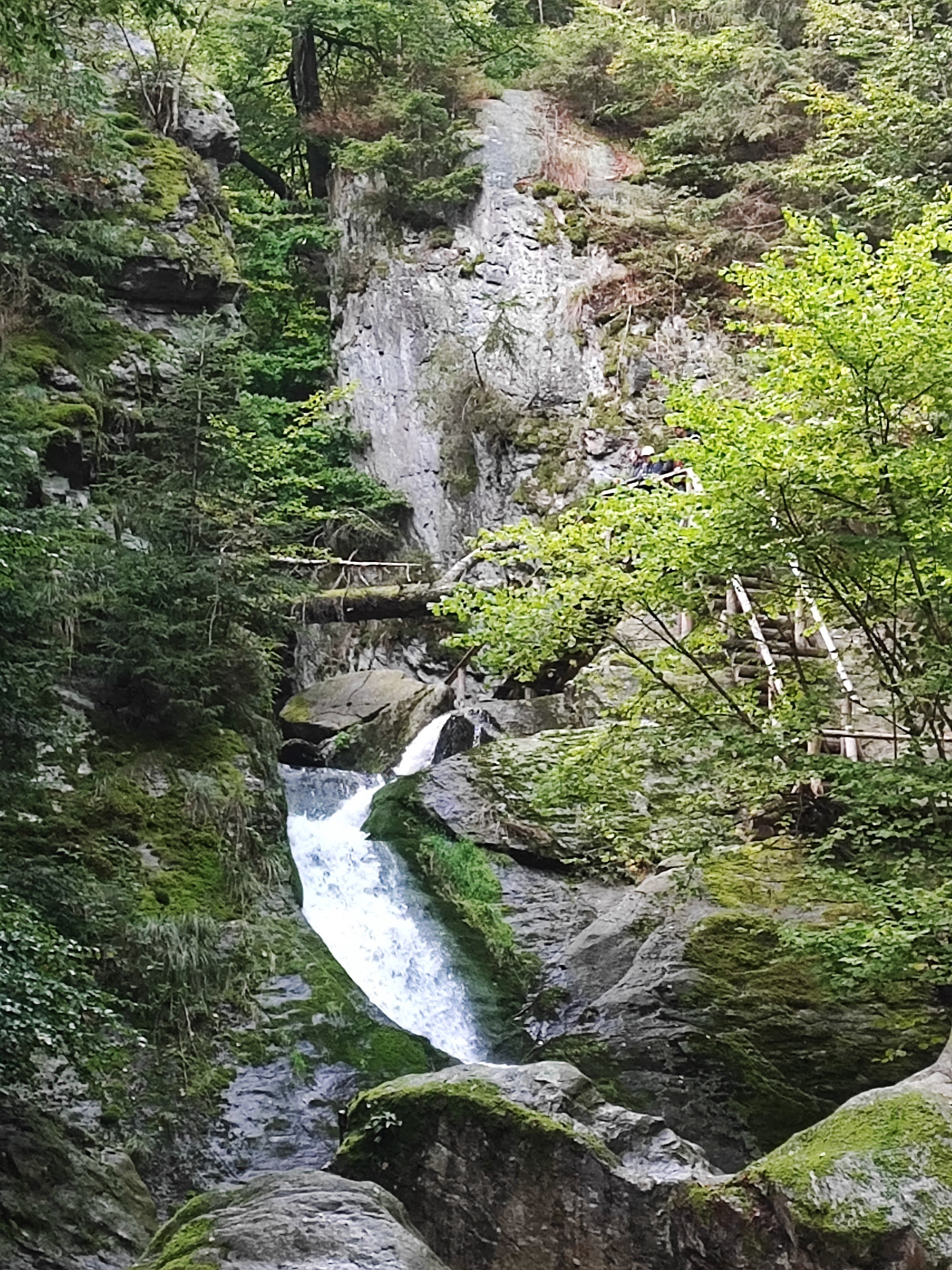 Rešov Falls